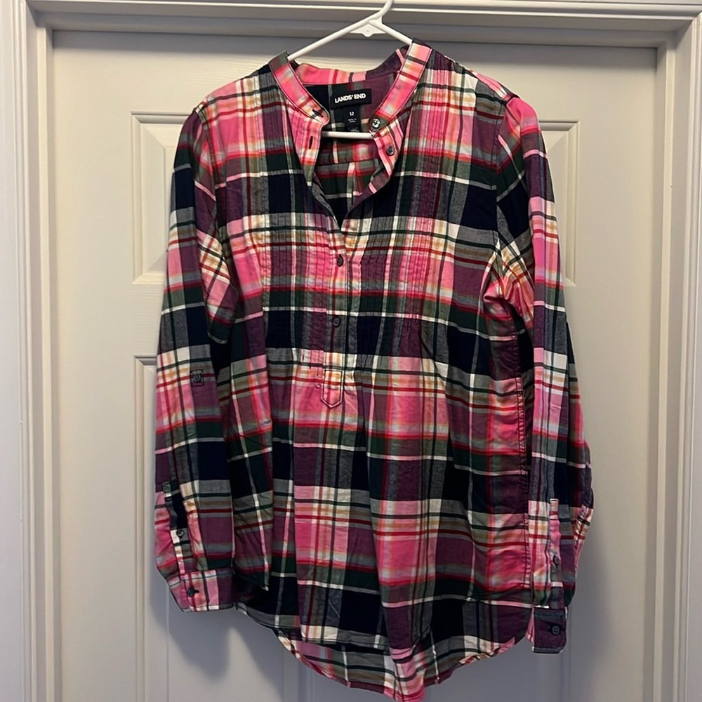 Plaid top